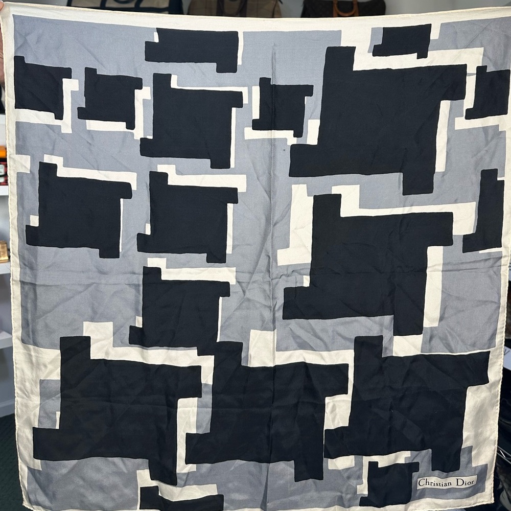DIOR SILK SCARF